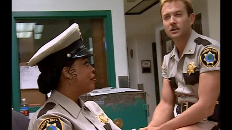 Кадры из сериала Рино 911 (2003)